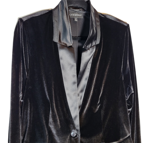 Lane Bryant The Bryant Blazer black velvet blazer with satiny lapel Size 20 - Picture 2 of 9